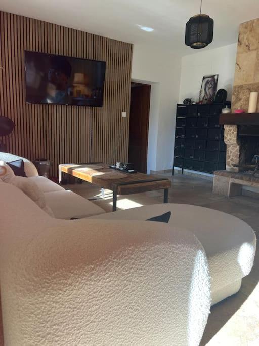 Villa Au Coeur De La Provence Evenos Esterno foto