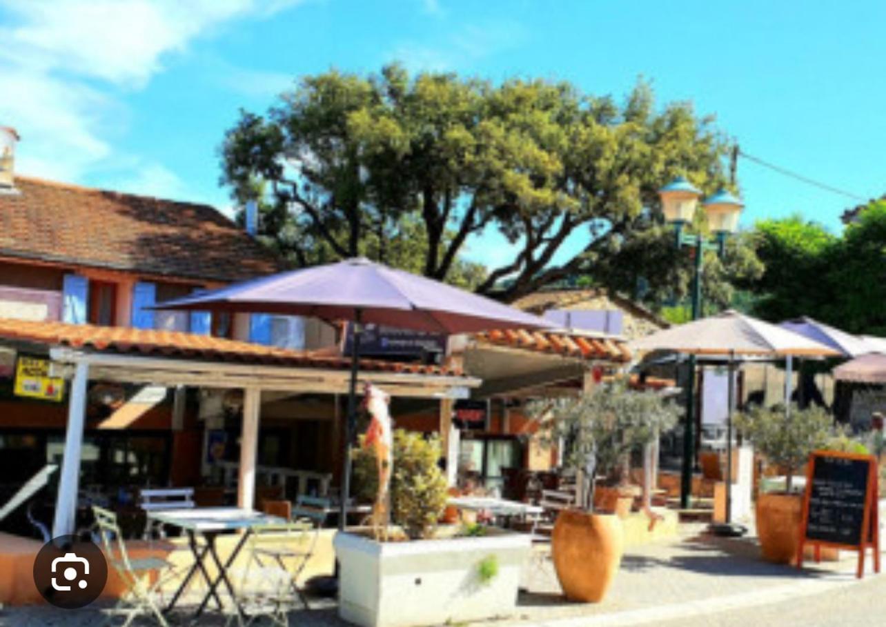 Villa Au Coeur De La Provence Evenos Esterno foto